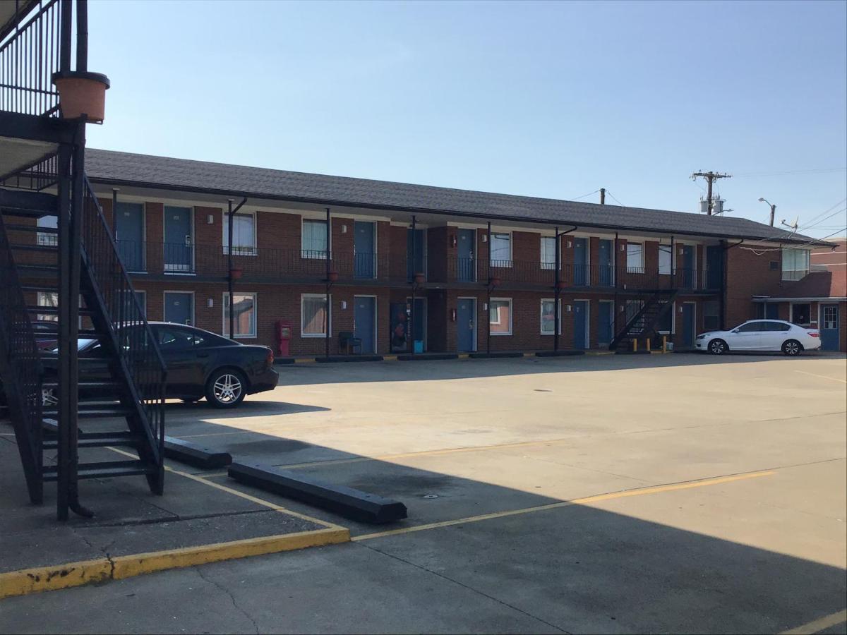 Budget Inn Hotel 欧文斯伯勒 外观 照片
